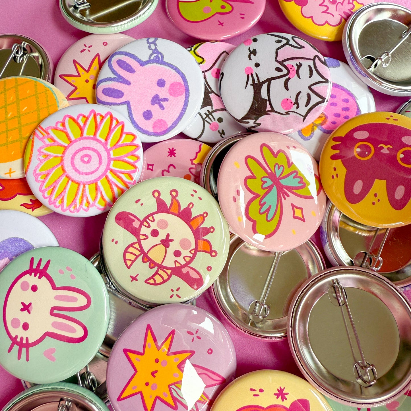 Mystery Cutie Buttons ♡