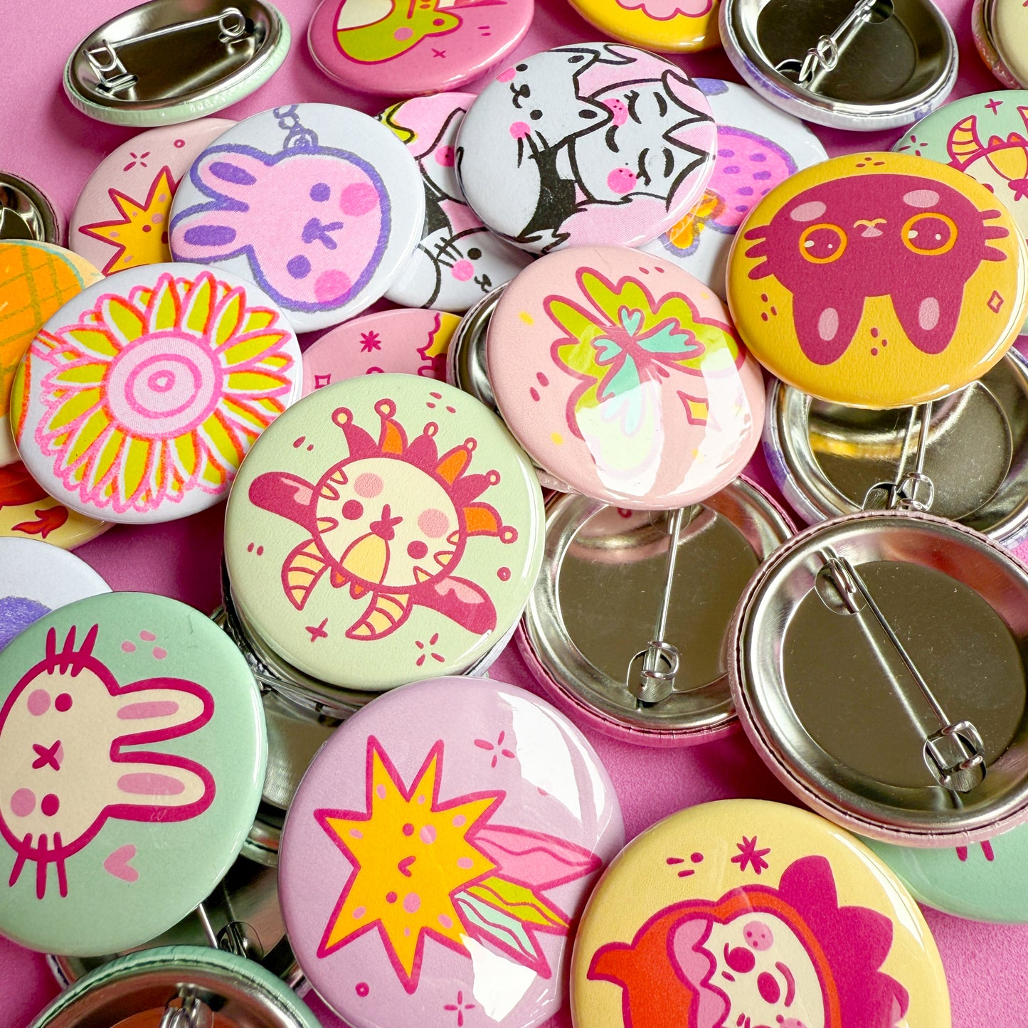 Mystery Cutie Buttons ♡